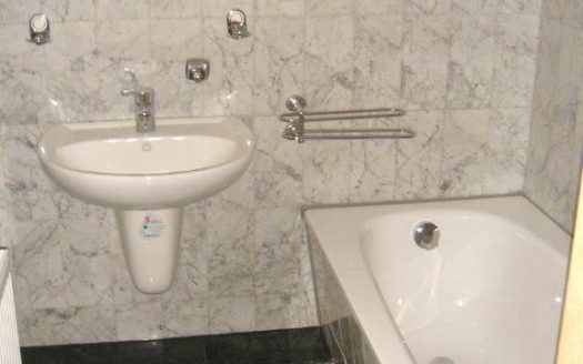 (4706) Hermsdorf/<br>Nähe Waldsee-<br>Wohnen-u.Arbeiten im Grünen
