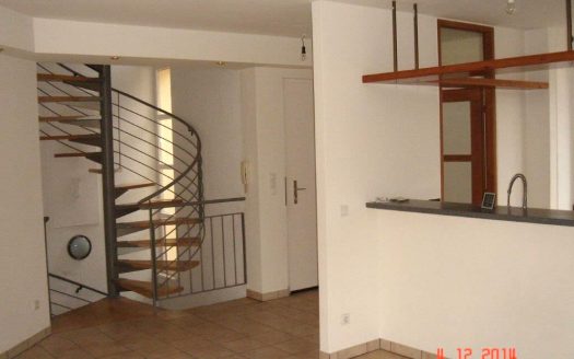 (4706) Hermsdorf/<br>Nähe Waldsee-<br>Wohnen-u.Arbeiten im Grünen
