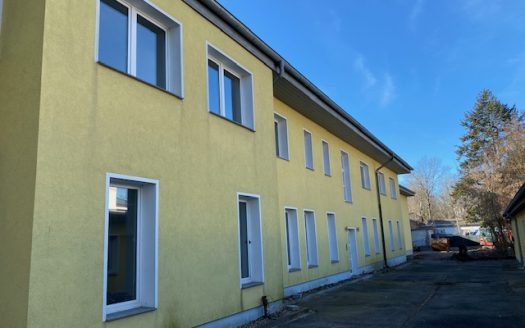 Pankow/ Wohn-und Gewerbeimmobilie (als Flüchtlings-/bzw.Obdachlosenheim nutzbar)