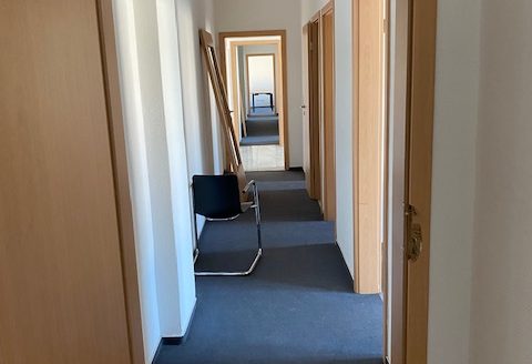 Pankow/ Wohn-und Gewerbeimmobilie (als Flüchtlings-/bzw.Obdachlosenheim nutzbar)