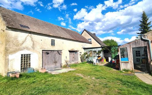 -Spreenhagen/ Einfamilienhaus mit Keller u.Garage + sep.Bauland (Eigentümerwohnrecht erwünscht)-