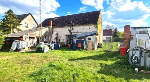 -Spreenhagen/ Einfamilienhaus mit Keller u.Garage + sep.Bauland (Eigentümerwohnrecht erwünscht)-