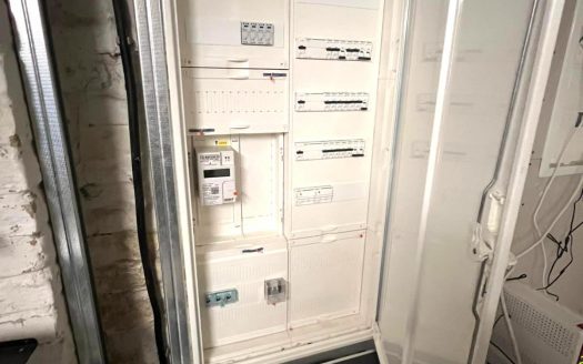 Heiligensee/ Wohnen im Grünen – Bezugsfreie Doppelhaushälfte mit Keller, Garage u.Pool (neu saniert)