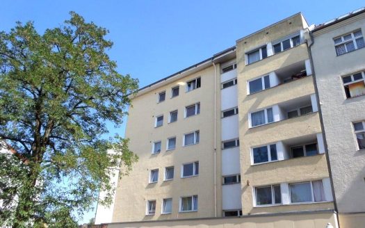 Wedding-Kiezlage/ 2 Wohn- und Geschäftshäuser im Paket mit Erweiterungspotenzial