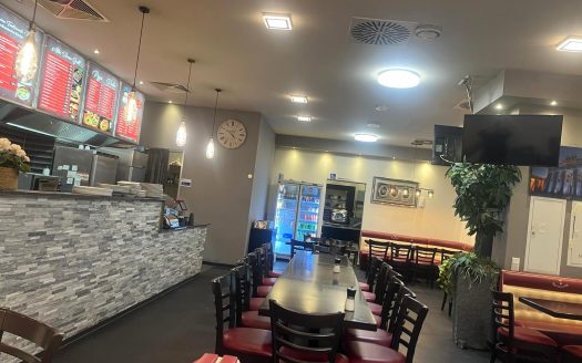 – Nähe U/S-Bahn Hermannstr./ Restaurant inkl. Ausstattung u.Inventar im Neuköllner Kiez abzugeben-