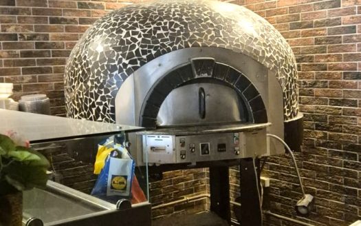 – Nähe U/S-Bahn Hermannstr./ Restaurant inkl. Ausstattung u.Inventar im Neuköllner Kiez abzugeben-