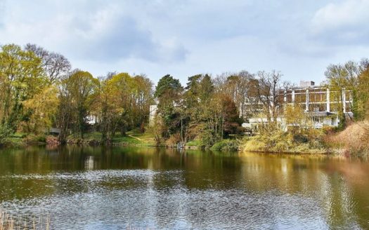 Grunewald / Schöne Loft-Wohnung mit Seeblick