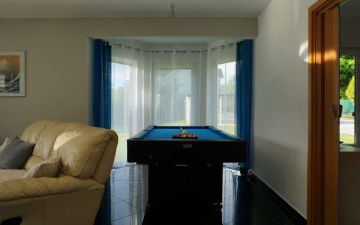 Wohnen am Motzener See / exkl. Villa mit Wassergrundstück, Pool und eigenem Steg
