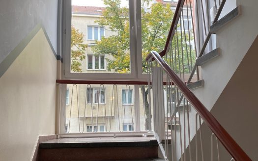 Spreenähe/ Neubauwohnung mit Balkon, Wannenbad, sep.Zimmer etc.