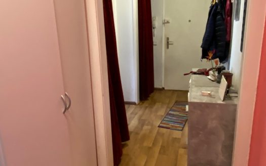 Spreenähe/ Neubauwohnung mit Balkon, Wannenbad, sep.Zimmer etc.
