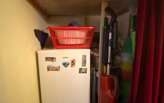 Nähe Renbahn/ Terrassenwohnung mit Terrasse mit Bad und G-WC