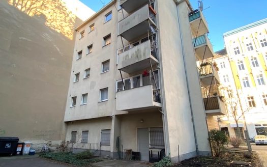 Berlin-Moabit/ Wohn-und Geschäftshaus mit Lift, Keller u.Kfz-Stellpl. (DG-Ausbaupotenzial)