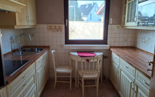 Nähe Köpenicker Str./ Freistehendes Einfamilienhaus mit Vollkeller und Garage