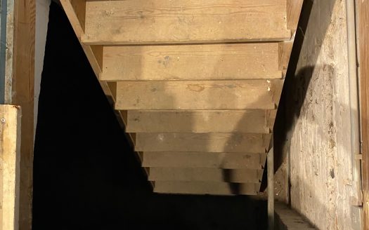 Nähe Yorckstr./ Gewerbeladen im EG (geeignet für Friseur/Kosmetik/Büro/Praxis etc.)