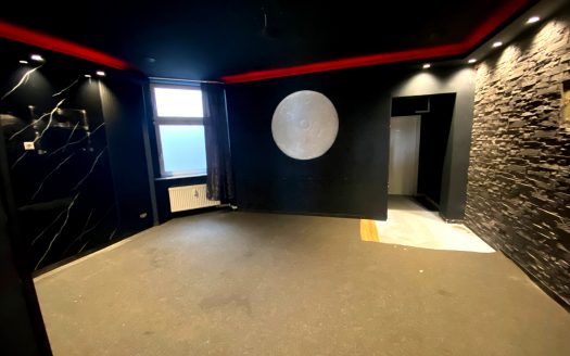 Nähe Yorckstr./ Gewerbeladen im EG (geeignet für Friseur/Kosmetik/Büro/Praxis etc.)