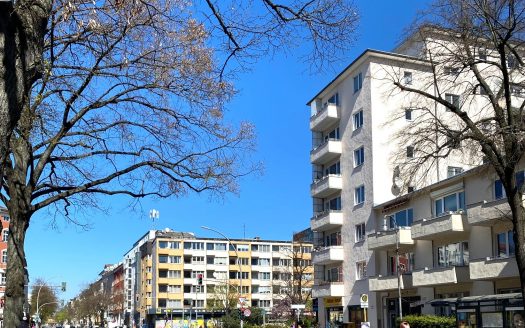 Nähe Yorckstr./ Gewerbeladen im EG (geeignet für Friseur/Kosmetik/Büro/Praxis etc.)