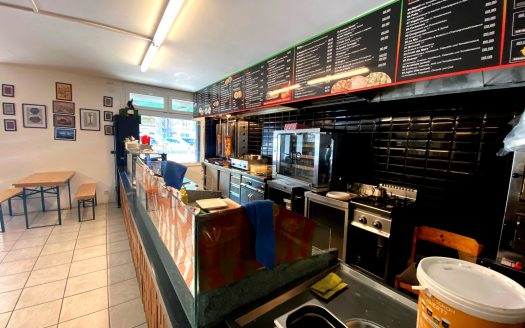 – Dönerladen im Kreuzberger Kiez inkl.Ausstattung abzugeben (Ablöse erforderlich)