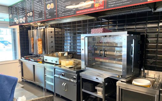 – Dönerladen im Kreuzberger Kiez inkl.Ausstattung abzugeben (Ablöse erforderlich)