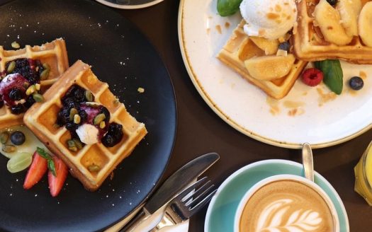 Mitte-Eiscafé & Waffelladen nahe Hackescher Markt inkl.Inventar abzugeben