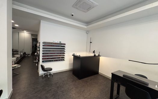 Nagel-/Kosmetik-/Friseurstudio Nähe Adenauerplatz (Übernahmekosten erforderlich)