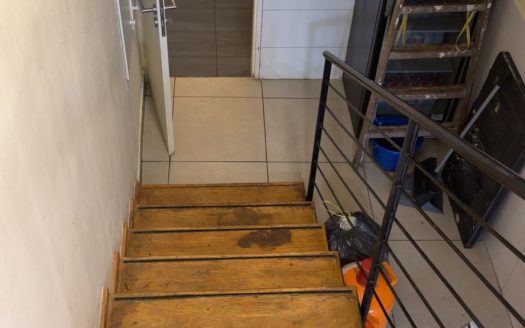 U-Bahn Nähe/Wilmersdorfer Str./ Gastro im EG inkl. Ausstattung (Döner/Schwarma)