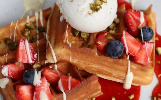Mitte-Eiscafé & Waffelladen nahe Hackescher Markt inkl.Inventar abzugeben