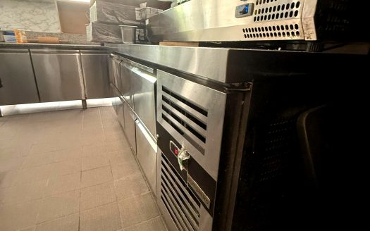 Pizza- & Burger-Restaurant inkl.Ausstattung im beliebten Moabiter Kiez abzugeben