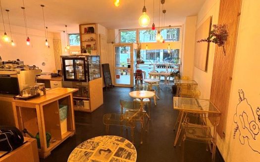 Café-Restaurant mit Vollküche zu attraktiven Konditionen abzugeben