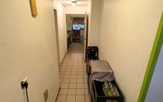 Café-Restaurant mit Vollküche zu attraktiven Konditionen abzugeben