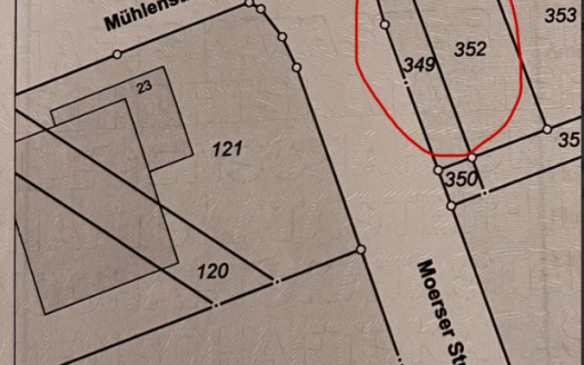 Seelow/ Gewerbegrundstück in verkehrsgünstiger Lage (Halle/Container/Autohandel etc.)
