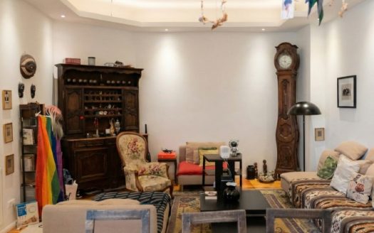 City-Wohnung im Schiller-Kiez/ modernisierte Altbauwohnung mit EBK, Duschbad u.abgez.Dielen